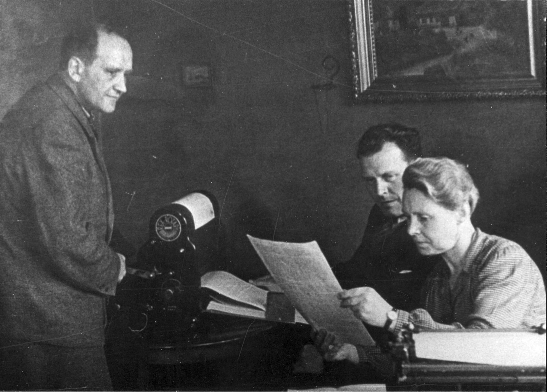 Petra Petersen, sammen med Alex Petersen og Alfred Lunde, 1945.